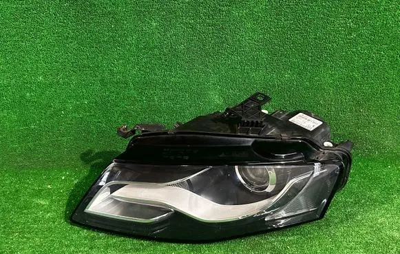 Audi A4 S4 B8 8K Headlight/headlamp 8K0941003C 0301240271