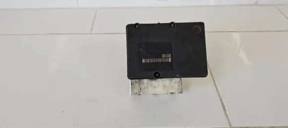 Mercedes-Benz C W203 ABS Pump A0365454032 5G26B15A28 5626B15A28