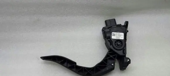 Audi Q5 SQ5 Accelerator throttle pedal 8K1723523