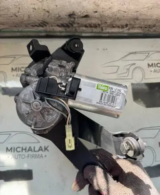 Honda Civic Rear window wiper motor 7671a-s5s-e001
