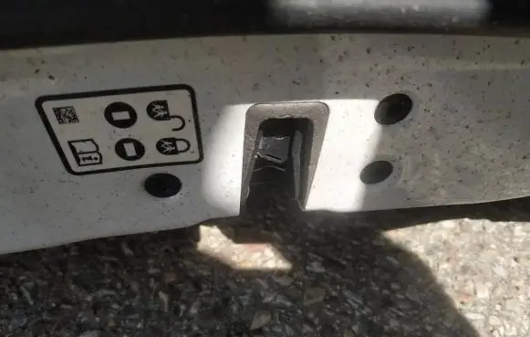Jaguar XF Rear door lock