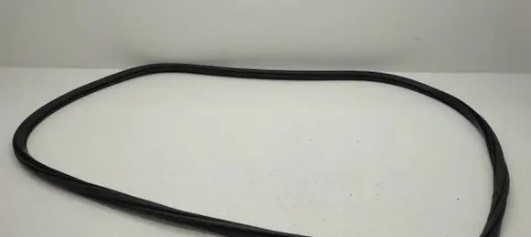 Volvo V60 Front door rubber seal 31457863