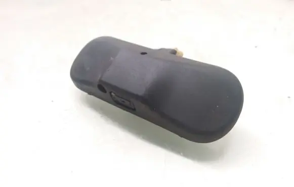 Volkswagen PASSAT B6 Windshield washer spray nozzle 5M0955985