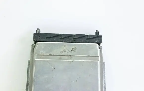Volvo V70 Engine control unit/module 1928403488