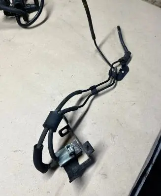 KIA Carens III Turbo solenoid valve 351202A450