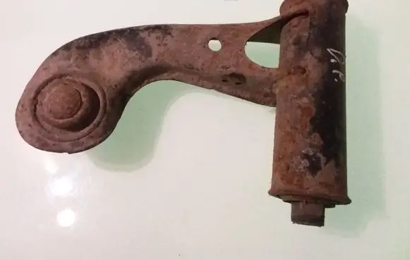 Mercedes-Benz E W210 Front lower control arm/wishbone