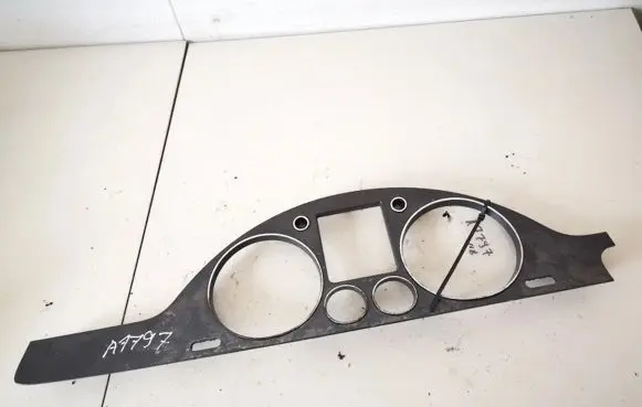 Volkswagen PASSAT B6 Dashboard trim 3c1858335