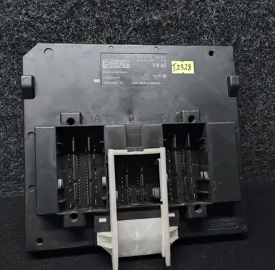 Volkswagen Golf VI Comfort/convenience module 5Q0937084AG