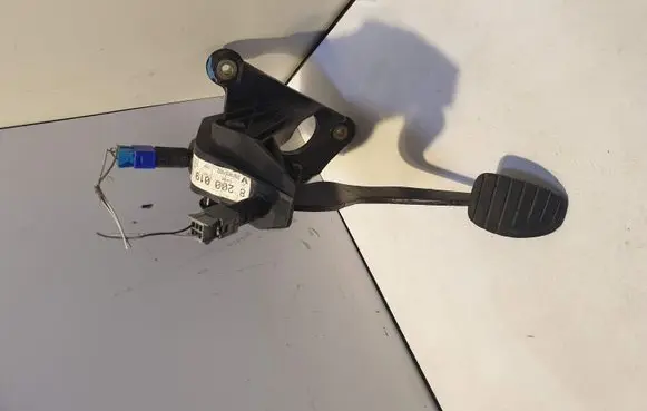 Clutch pedal
