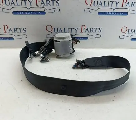 KIA Sorento Third row seat belt 898202P120