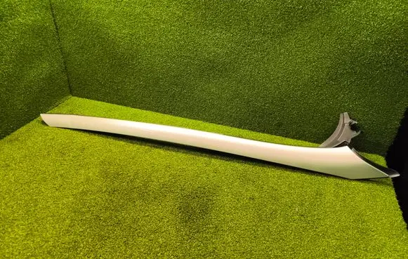Renault Espace V (RFC) Front sill trim cover 727601597R