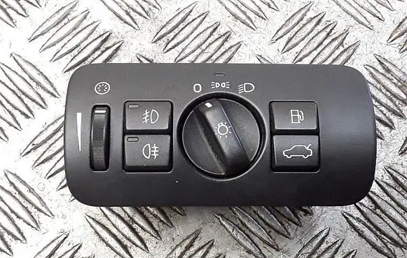 Volvo V70 Light switch 30739414
