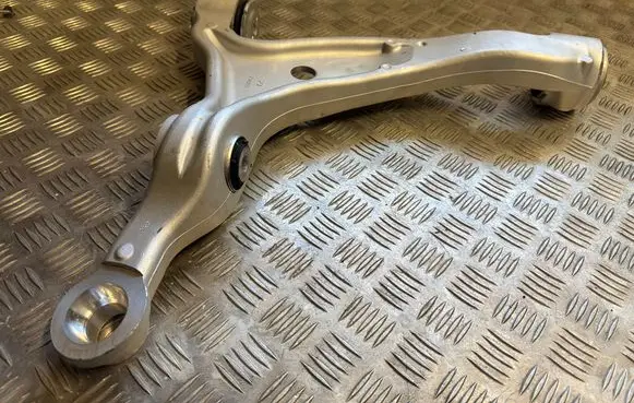 Mercedes-Benz GLE W167 Front lower control arm/wishbone 1851281