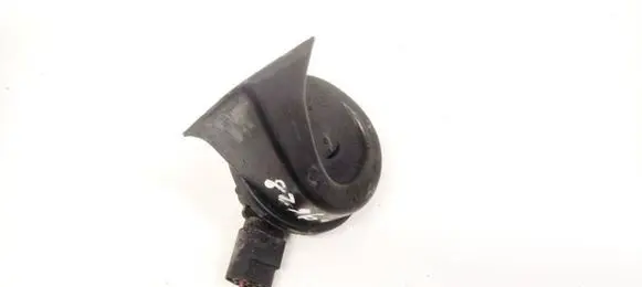 BMW 1 E81 E87 Horn signal E9001157