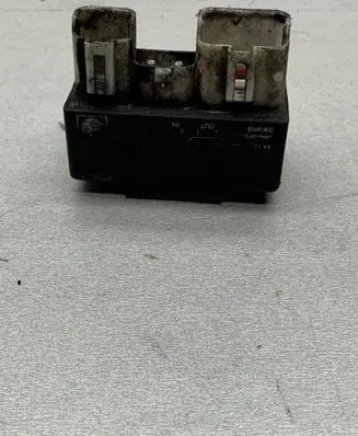 Volvo S70 V70 V70 XC Coolant fan relay 899962000