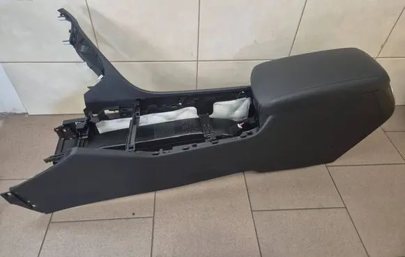 KIA Optima Center console 84601D4020