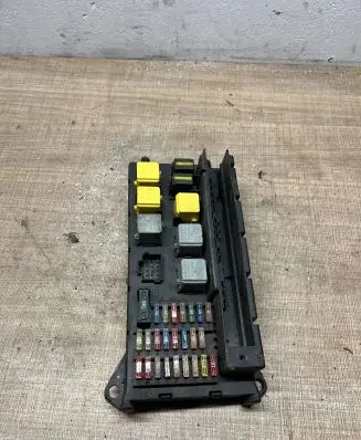Mercedes-Benz Sprinter W906 Fuse module A9065454201 518817507