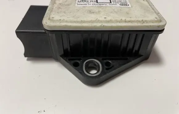 BMW 6 E63 E64 Acceleration sensor 6782370