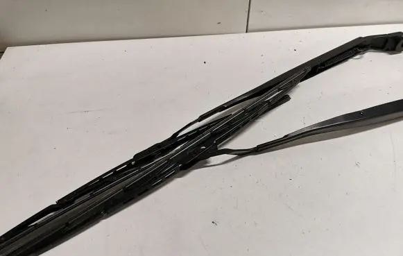 Dodge Durango Windshield/front glass wiper blade 