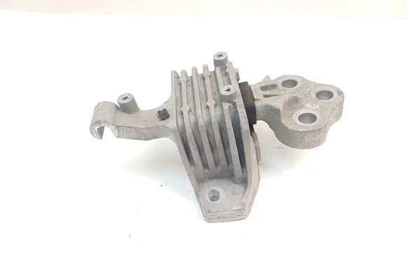Jeep Cherokee Engine mount bracket P68102283AF
