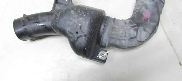Honda CR-V Air intake duct part ATP153