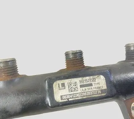 Volvo V50 Fuel main line pipe 9681649580 0628373776