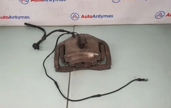 BMW 5 F10 F11 Front brake caliper 6786817 34116786817