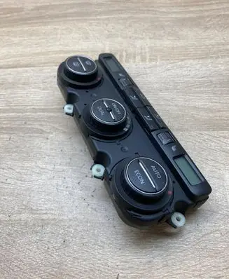 Volkswagen Golf V Climate control unit 1K0907044CG 78888425