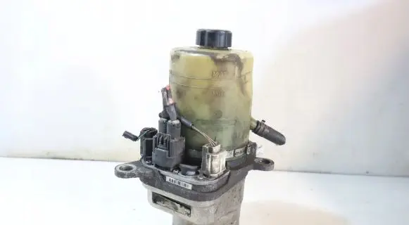 Ford Focus C-MAX Power steering pump