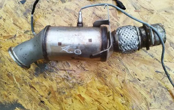 BMW 7 G11 G12 Catalyst/FAP/DPF particulate filter 8654970