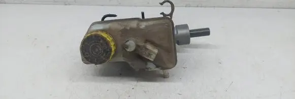 Skoda Fabia Mk1 (6Y) Master brake cylinder