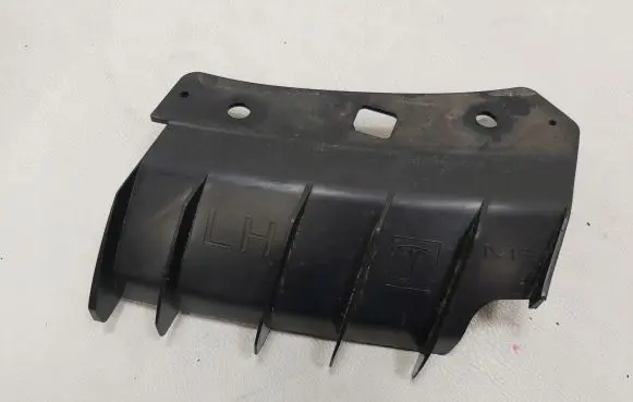 Tesla Model 3 Front bumper mounting bracket 108417000B