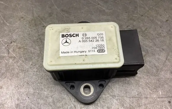 Mercedes-Benz CLS C218 X218 ESP acceleration yaw rate sensor 0265005735 A0055422618