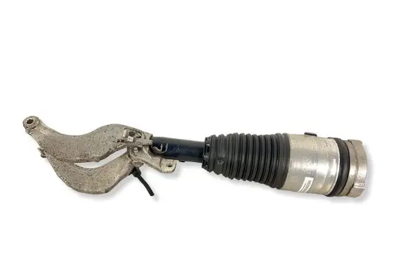 Volvo XC90 Front air suspension shock absorber 31476850