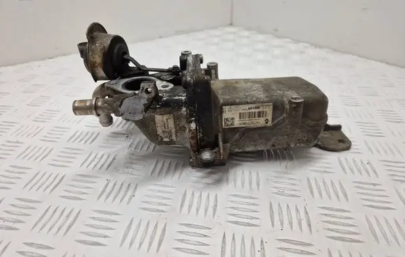 Renault Master III EGR valve cooler 147351186R Z3695Q03