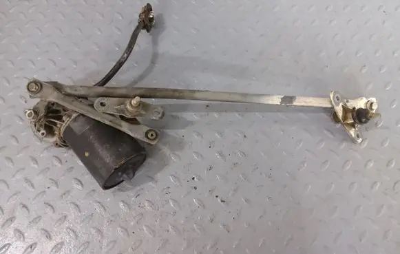 Mercedes-Benz 200 300 W123 Front wiper linkage A1238200842 0390341076 A1238200242