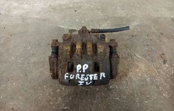 Front brake caliper