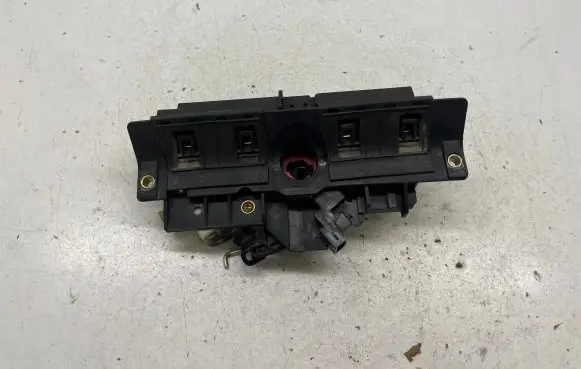 Audi A6 S6 C5 4B Tailgate/trunk/boot exterior handle 4B0827565F 8D9827565C