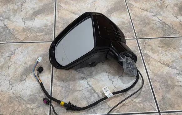 Mercedes-Benz S C217 Front door electric wing mirror A2178100601 A2178108500 A2178103400