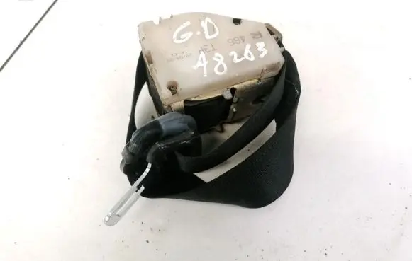 Opel Corsa B Rear seatbelt 90387486