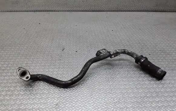 Coolant pipe/hose