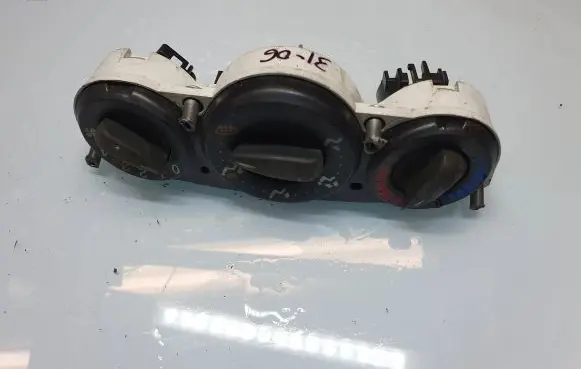 Ford Focus Climate control unit 98AB186419 1S4H18C419BA