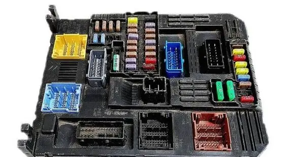 Fuse box set