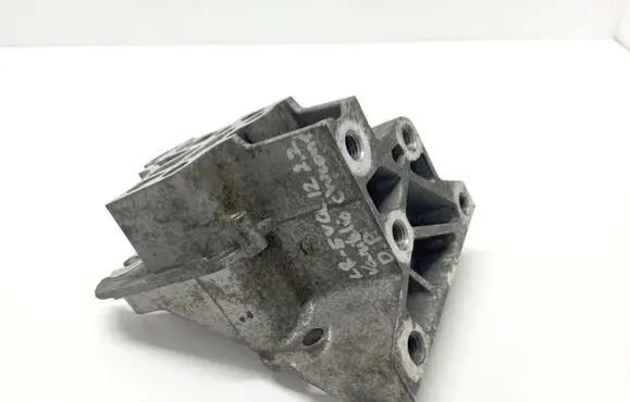 Land Rover Range Rover Evoque L538 Engine mounting bracket 9682877580 6G9Q6030CA
