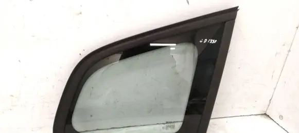 Renault Laguna III Rear side window DOT682AS2M3236 43R001582 E000200