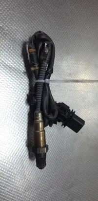 Audi A4 S4 B7 8E 8H Lambda probe sensor 06E906265C