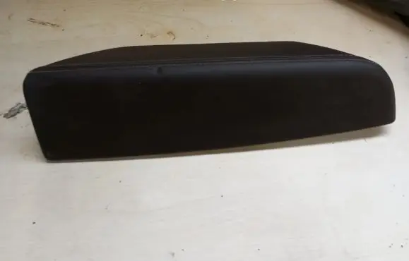 Porsche Cayenne (92A) Armrest