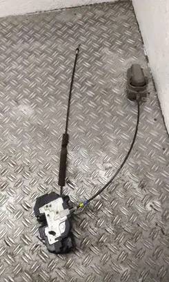 Nissan Note (E11) Rear door lock