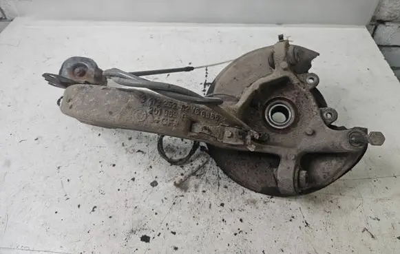 BMW X3 E83 Rear wheel hub spindle/knuckle 341325202 201969G