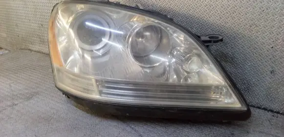 Mercedes-Benz ML W164 Headlight/headlamp 26335000RE